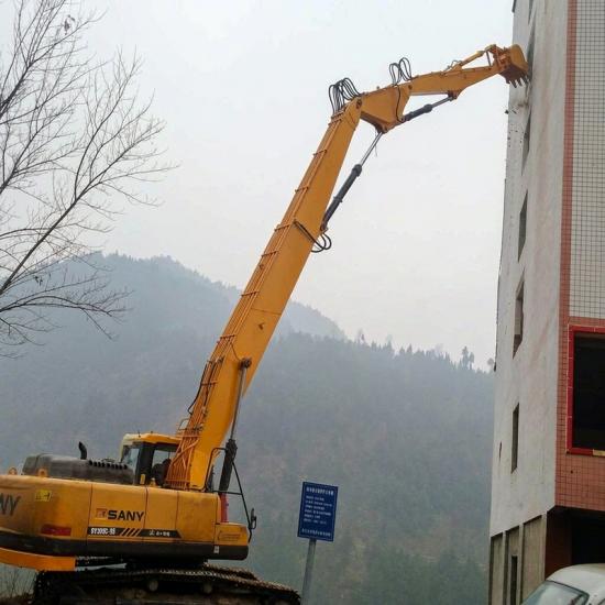 Braccio a lungo raggio per escavatore Caterpillar