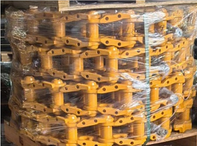 Spedizione in blocco di assiemi di maglie cingolo lubrificate parallele Cat D6K completata